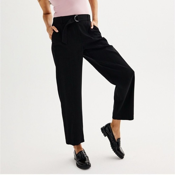 Nine West Pants - Nine West Rayon High Waist Pleated Tapered Cargo Pants in Black Size‎ Large EUC